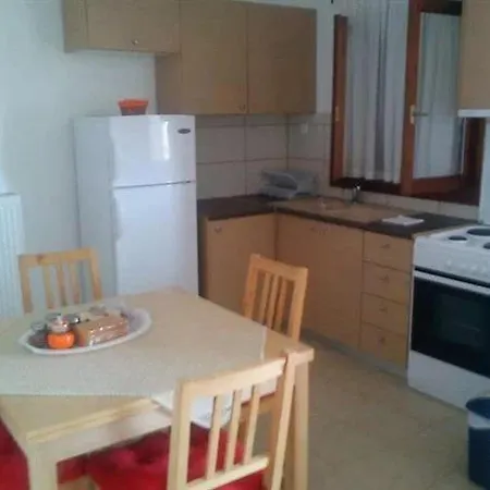 Aristouli Apartment *